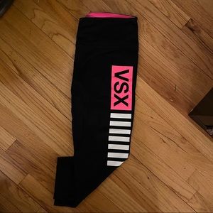 Victoria’s Secret Cropped Workout Legging